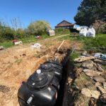 AZ BTP, travaux d'assainissement dans la propreté d'un particulier incluant le terrassement, la fourniture et la pose d'une micro-station type 6EH dans le Rhône à Dardilly