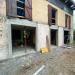 AZ BTP, gros-oeuvre, ouverture d'une façade sur blocs mâchefer dans le Rhône à Tassin la demi lune