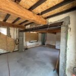 AZ BTP, gros-oeuvre, ouverture d'une façade sur un mur en pisai dans l'ain à Chaneins