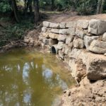 AZ BTP, Terrassement, changement d'une buse en béton d'un diamètre 80cm avec enrochement et création d'un pont dans le Rhône à Marcy l'étoile